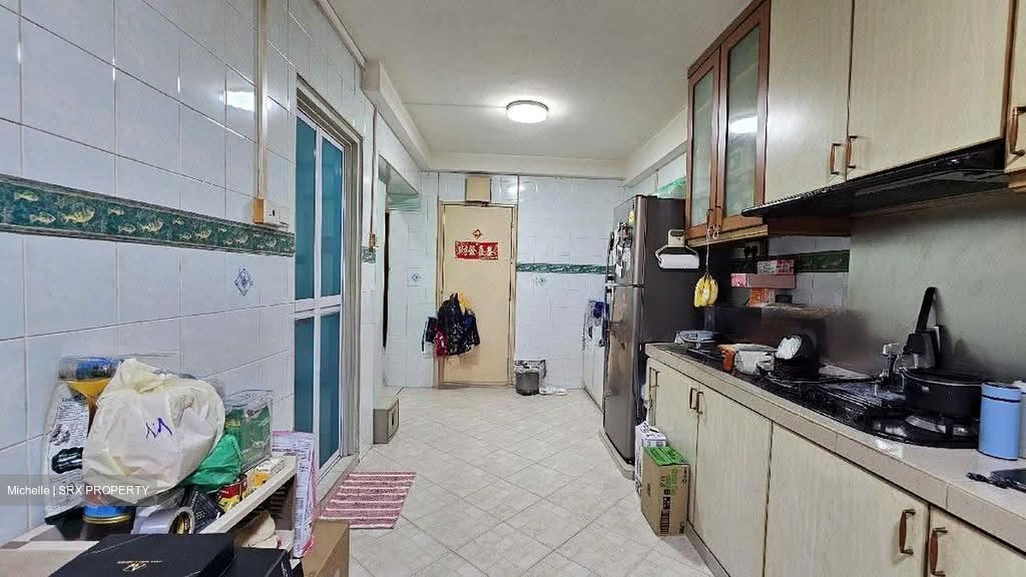 Blk 648D Jurong West Street 61 (Jurong West), HDB 5 Rooms #610390871